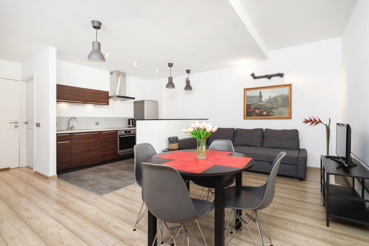 Apartments Cracow Miodowa By Renters Krakow Luaran gambar